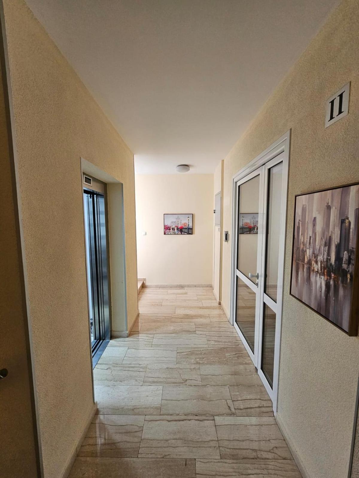 Agape Apartment Podgorica Bagian luar foto